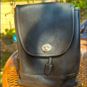 Coach vintage 9960 black backpack
